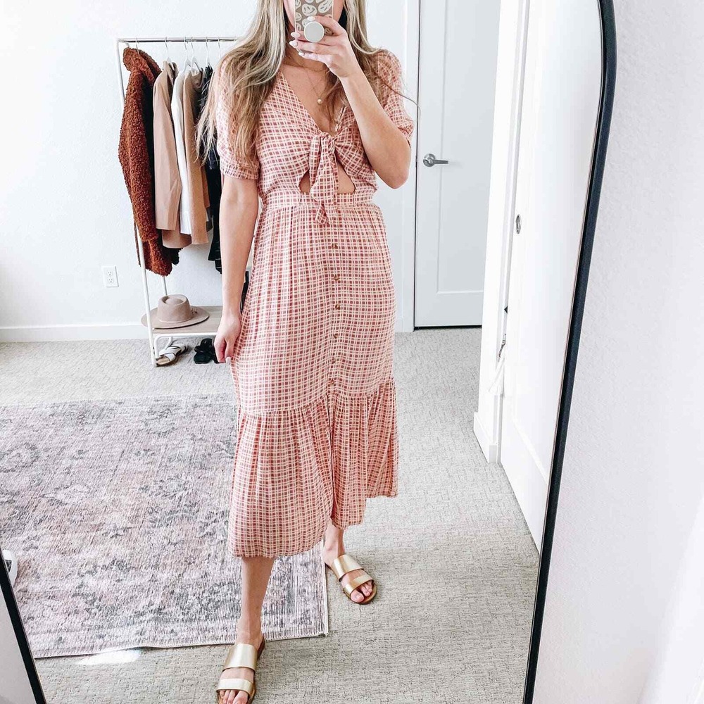 Faithful‎ the Brand Revolve Maple Pink Plaid Cut Out Midi Dress 2 - Picture 5 of 15